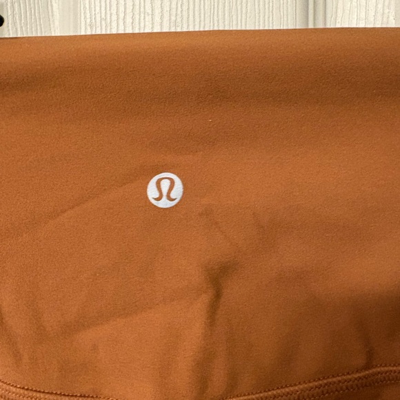 NWT Lululemon Align HR Crop 21” COPB Copper Brown Size 20 MSRP $88 - Picture 3 of 4